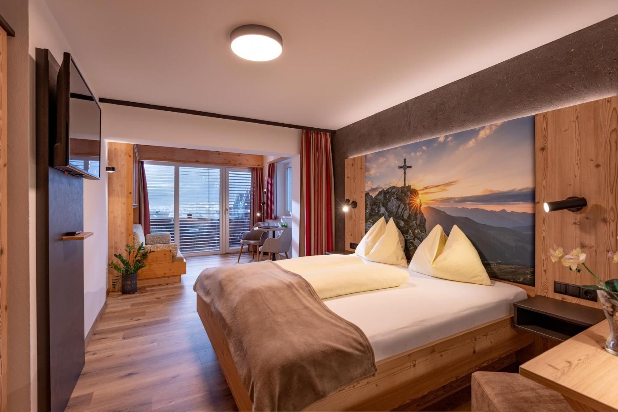 Das Sonnleiten Ski- Und Motorradhotel Bruck Im Zillertal Bruck am Ziller Eksteriør billede
