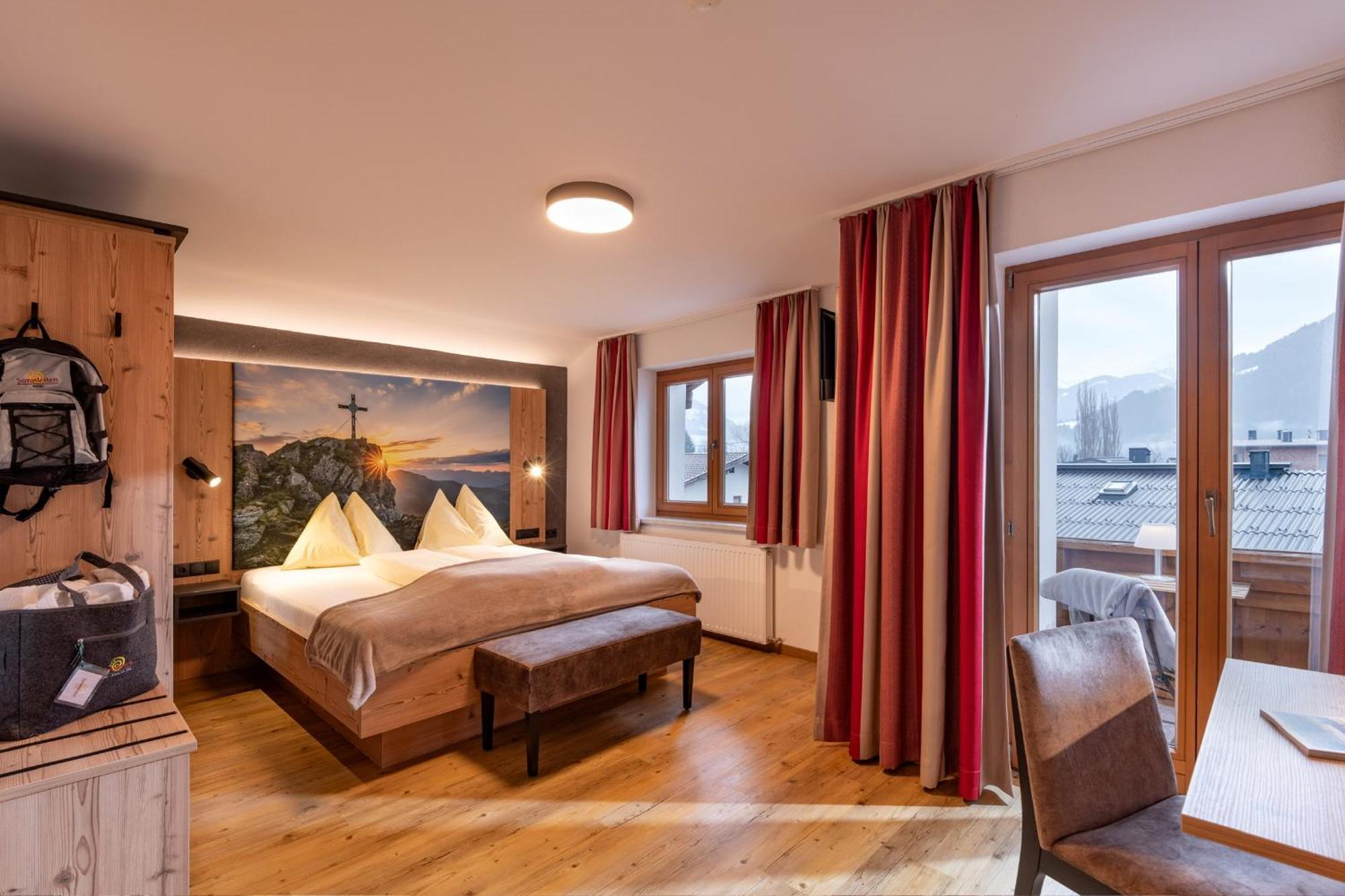 Das Sonnleiten Ski- Und Motorradhotel Bruck Im Zillertal Bruck am Ziller Eksteriør billede